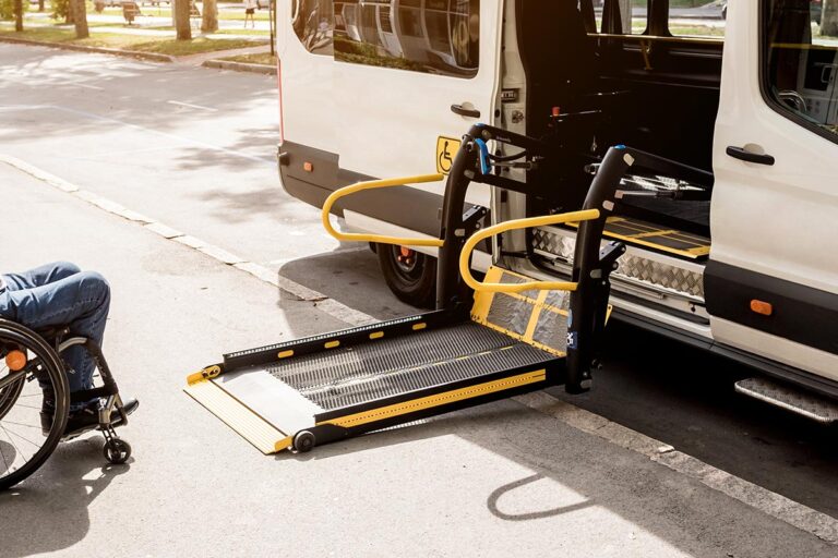 Rollstuhlbeförderung